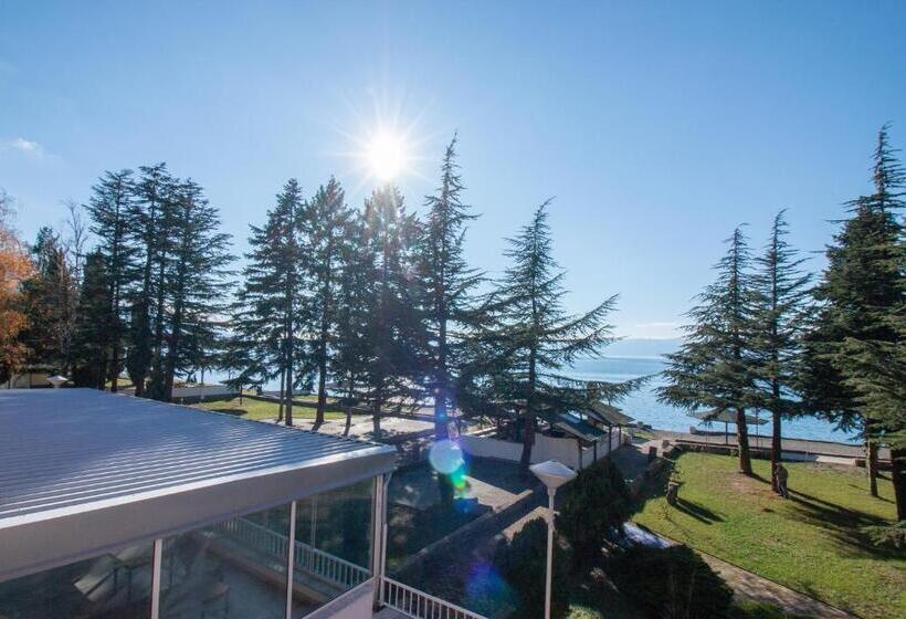 هتل Slavija Beach Resort