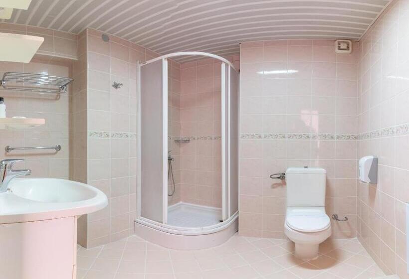 هتل Slavija Beach Resort