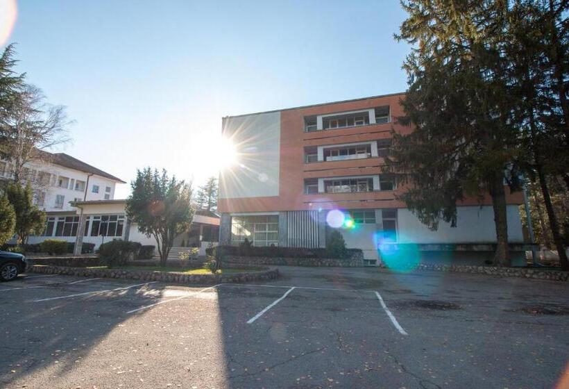 هتل Slavija Beach Resort