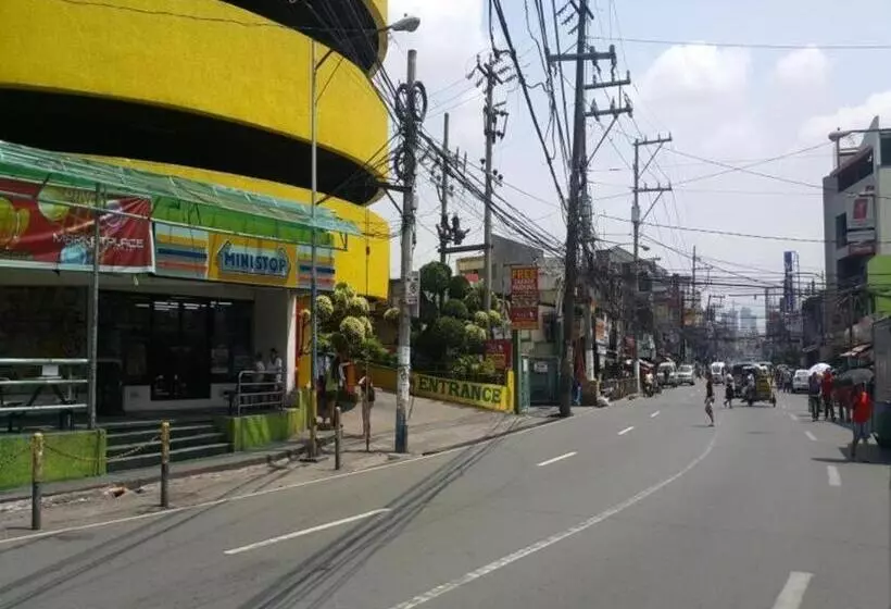 Hotelli Sogo Kalentong Marketplace