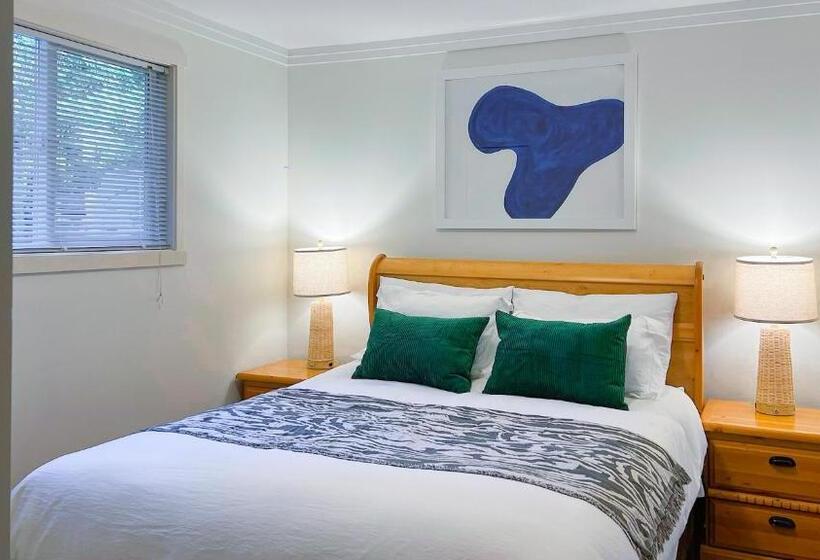 فندق على الطريق The Stonewater