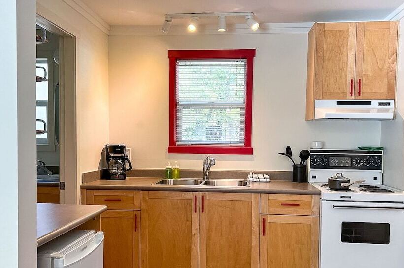 فندق على الطريق The Stonewater