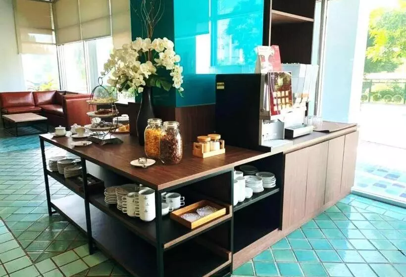 Valaya Hotel Pathumthani