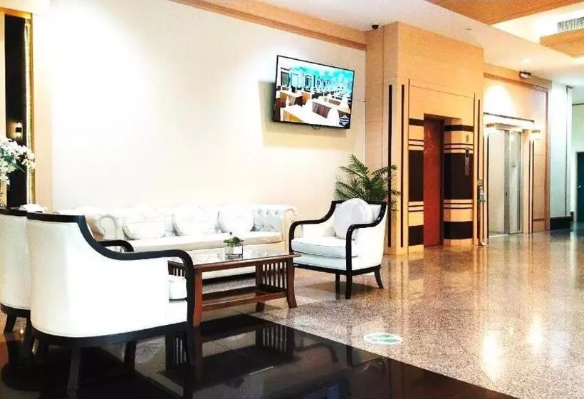 Valaya Hotel Pathumthani