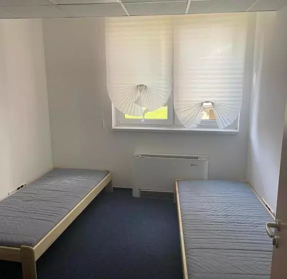 Viola Hostel