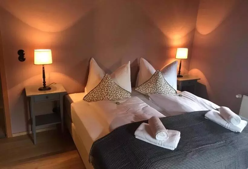 Landhotel Ruhepol   Garni