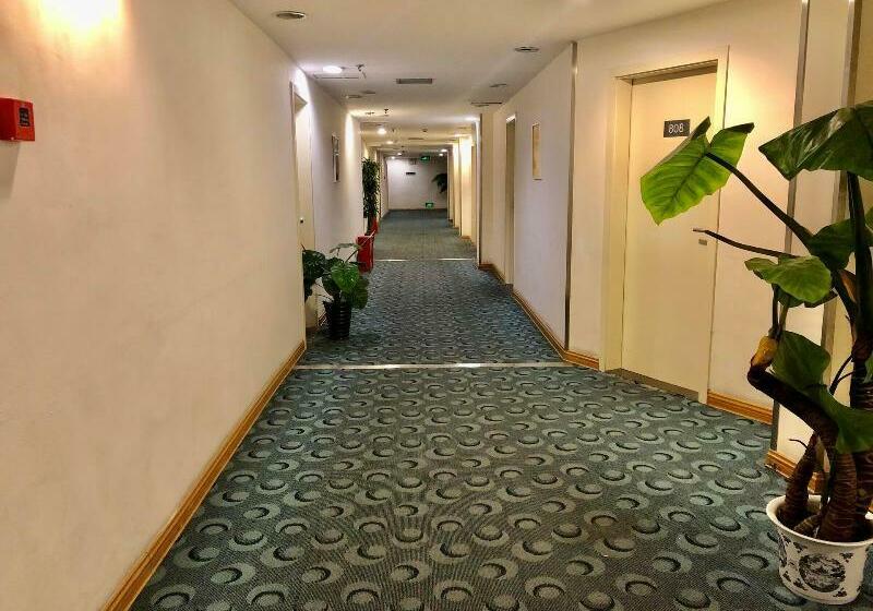 Hôtel 7days Inn Neijiang Wenying Street Century Riverside