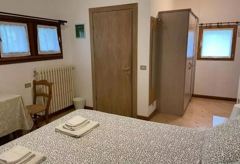 هتل Ambassador Rooms In Bormio, Solo Camera Senza Colazione
