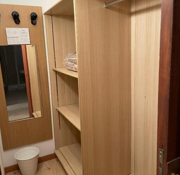 هتل Ambassador Rooms In Bormio, Solo Camera Senza Colazione