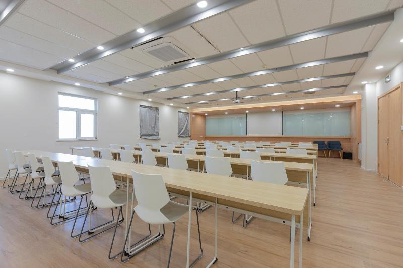 ホテル Hanting Binzhou Zhongbai Building