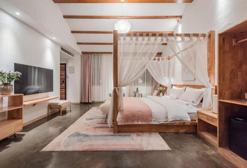 호텔 Shang Shan Ruo Shui 大理上山若水客栈