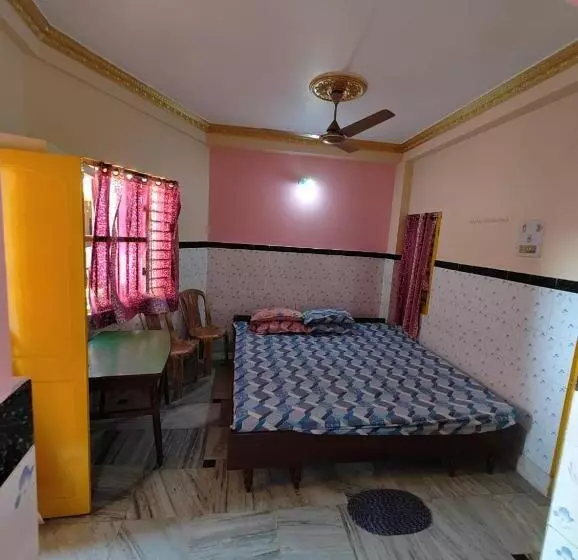 پانسیون Sushamalay Guest House At Sea Beach, Puri