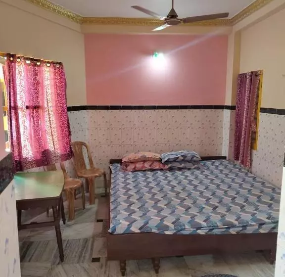 پانسیون Sushamalay Guest House At Sea Beach, Puri