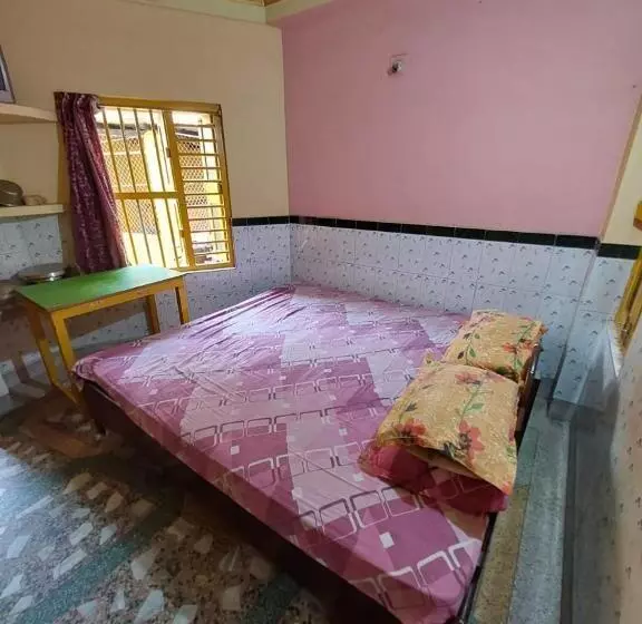 پانسیون Sushamalay Guest House At Sea Beach, Puri
