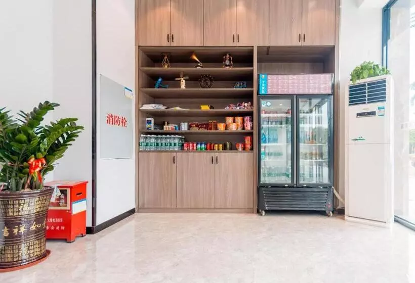 Hotelli 7days Premium Zhongshan Tanzhou Town Market Central Branch