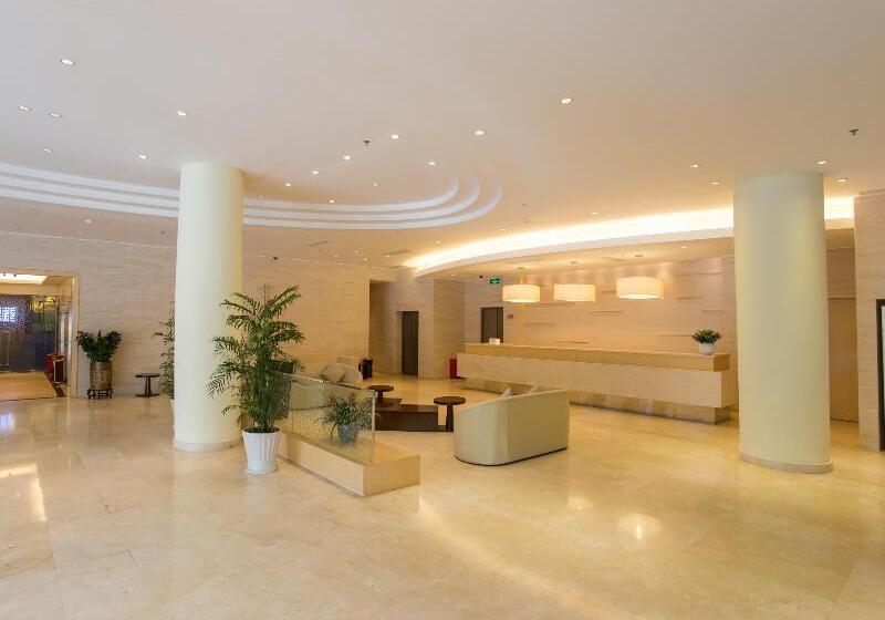 Ji Hotel Shenzhen Convention Center