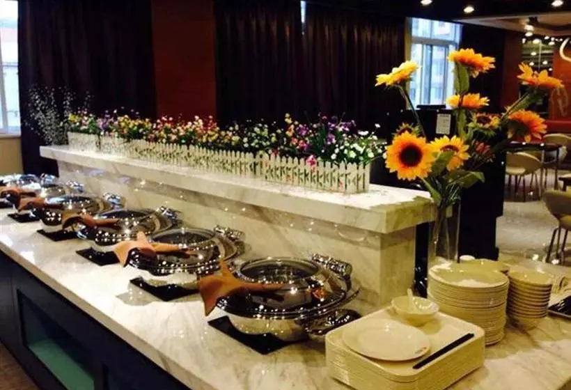 Hotelli Jinjiang Inn Select Chengdu Shuangliu International Airport