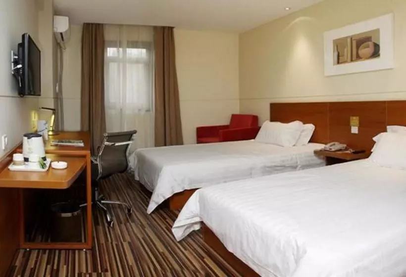 Hotelli Jinjiang Inn Select Chengdu Shuangliu International Airport