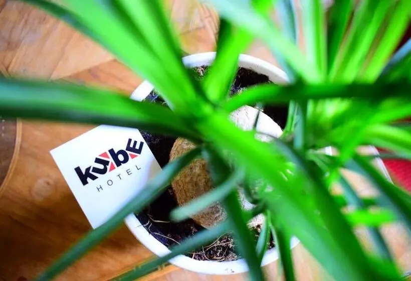 ホテル Kube