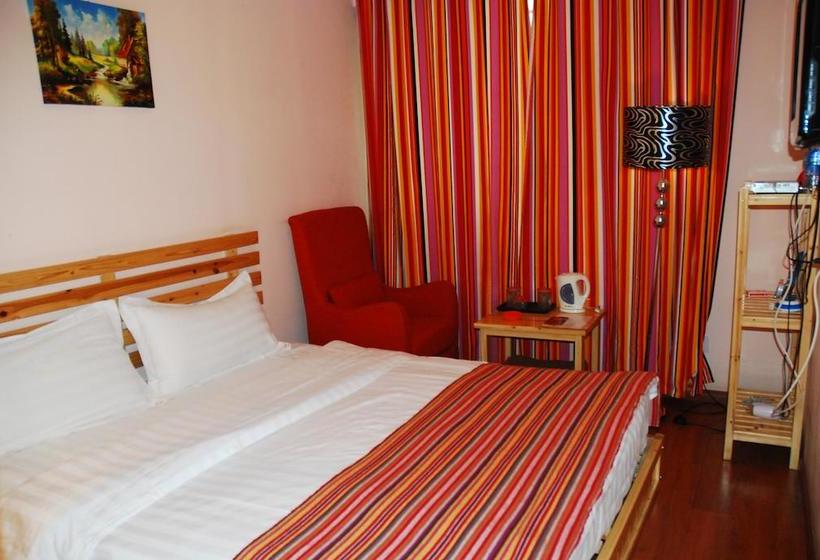 فندق Kunming Lang Mei Youth