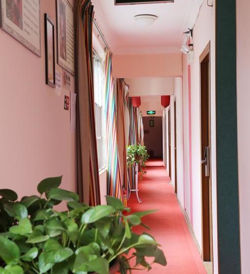 فندق Kunming Lang Mei Youth