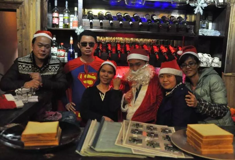 ホテル Yangshuo Mountain Nest Boutique
