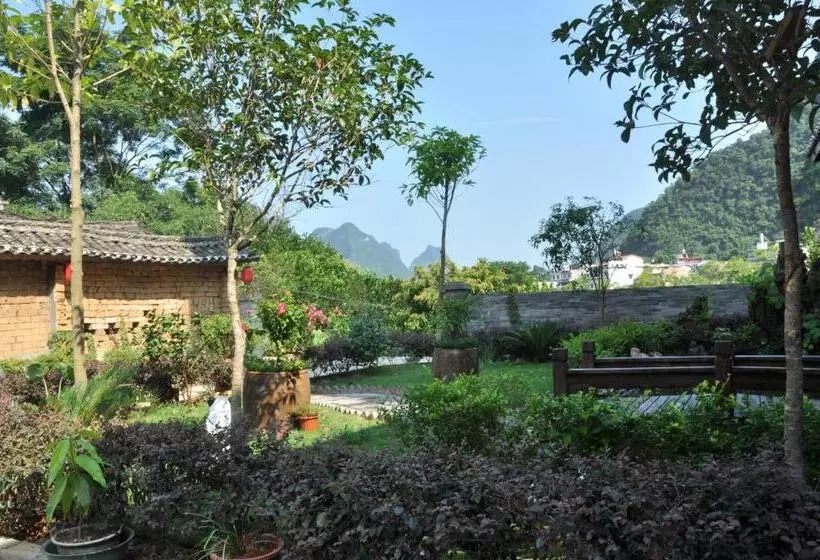 ホテル Yangshuo Mountain Nest Boutique