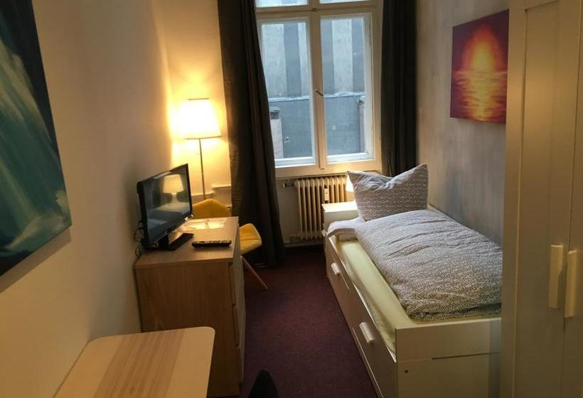 My Gayhostel - Gay Men Only