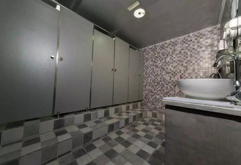 Lohas Dream Of Youth Hostel