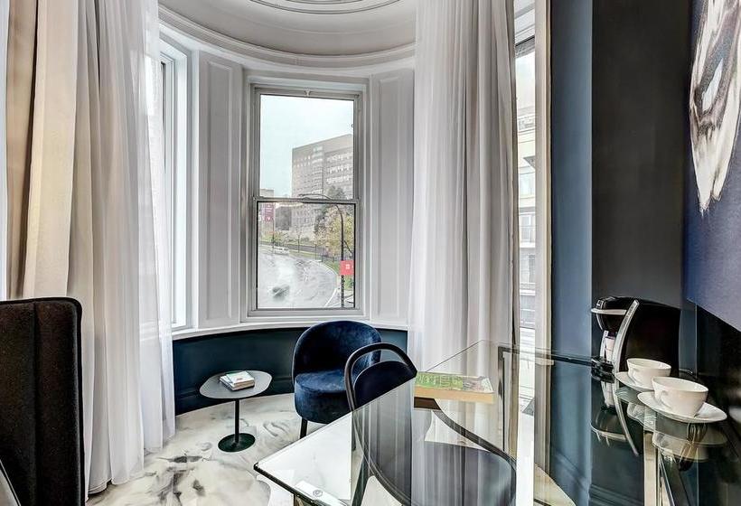 فندق Penfield Suites