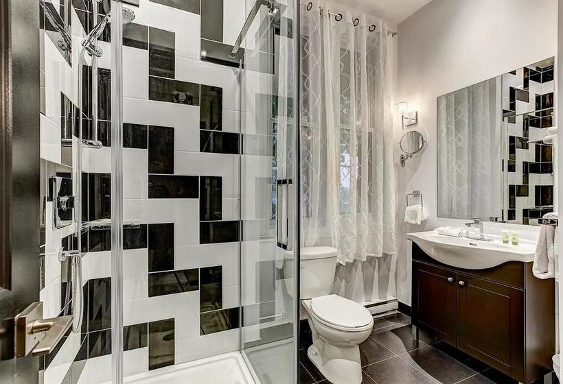 فندق Penfield Suites