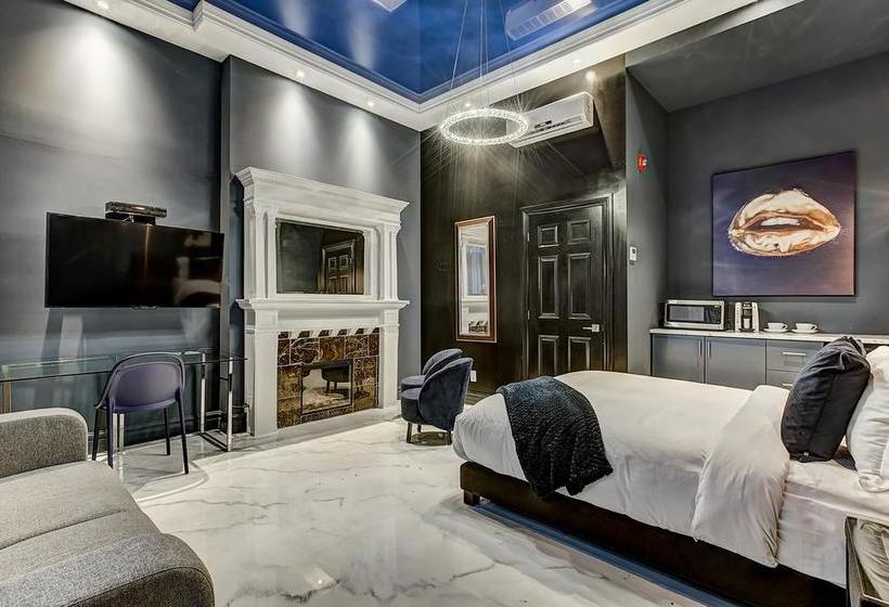 فندق Penfield Suites