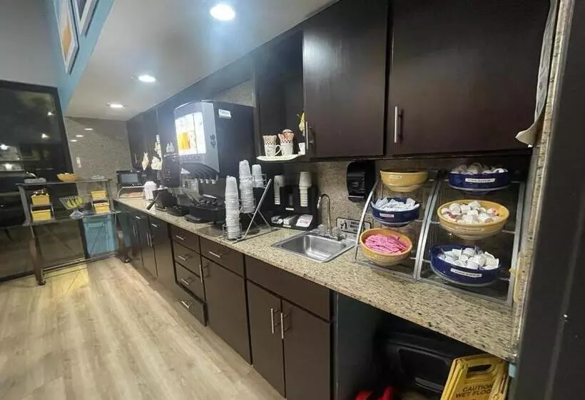 ホテル Days Inn By Wyndham Lake Park/valdosta