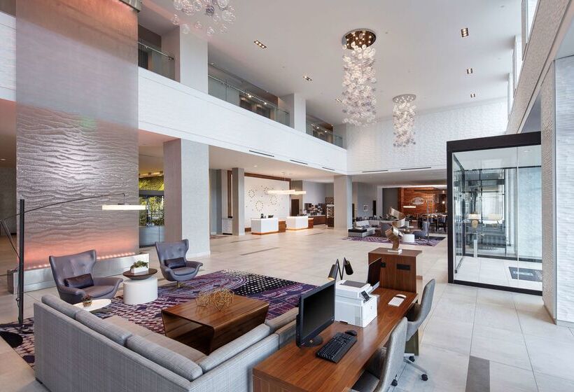 Отель Embassy Suites By Hilton Amarillo Downtown