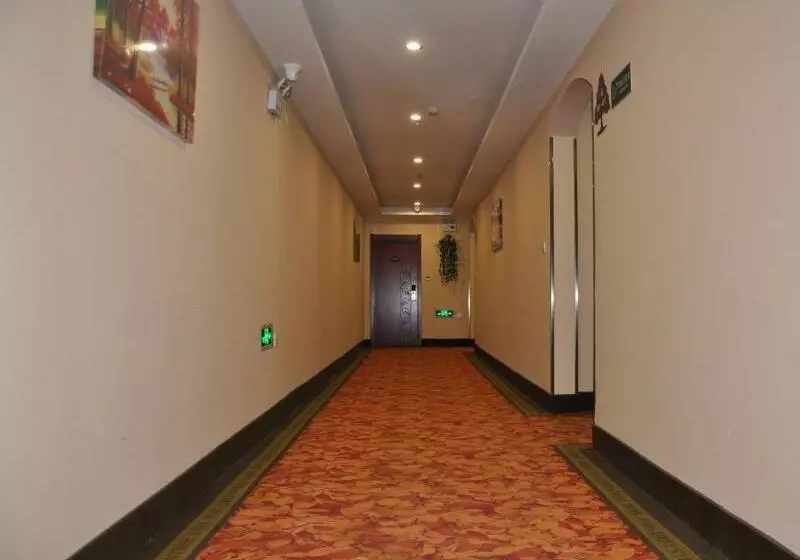 Hotelli Greentree Inn Beijing Changyang Town Jiazhou Shuijun Express