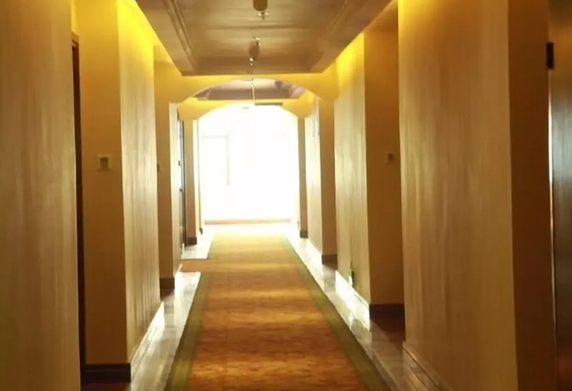 ホテル Greentree Inn Linhai Yintai City