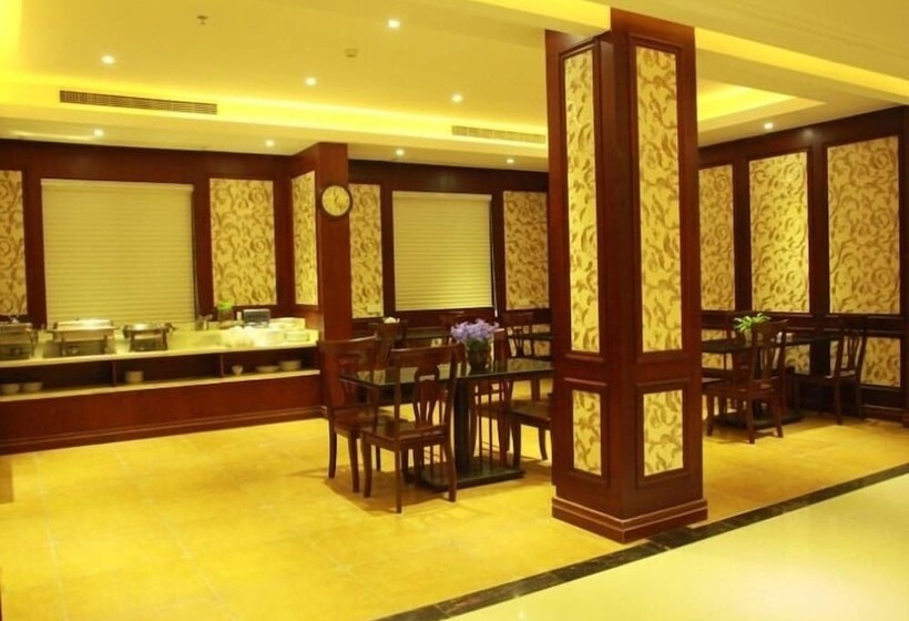 בית מלון כפרי Greentree Inn Linhai Yintai City