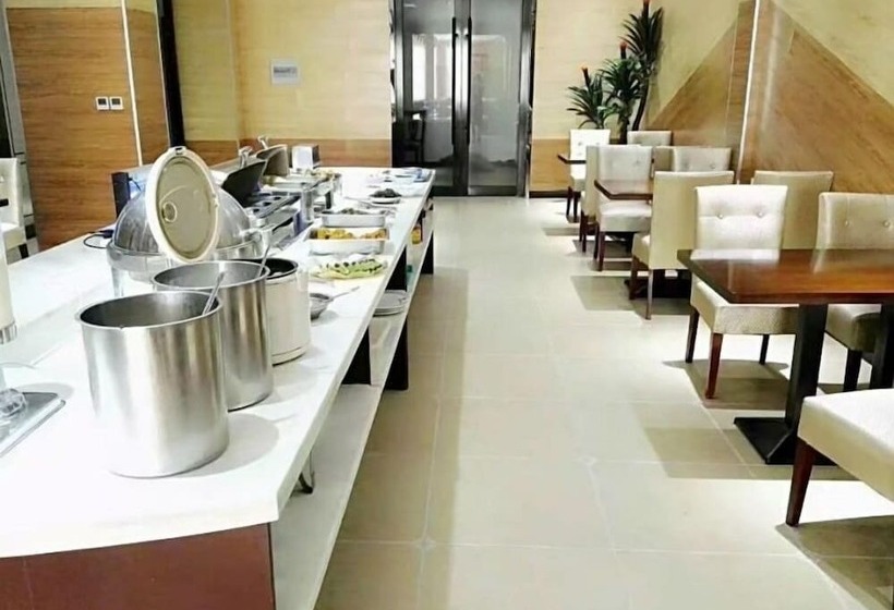 בית מלון כפרי Greentree Inn Linhai Yintai City