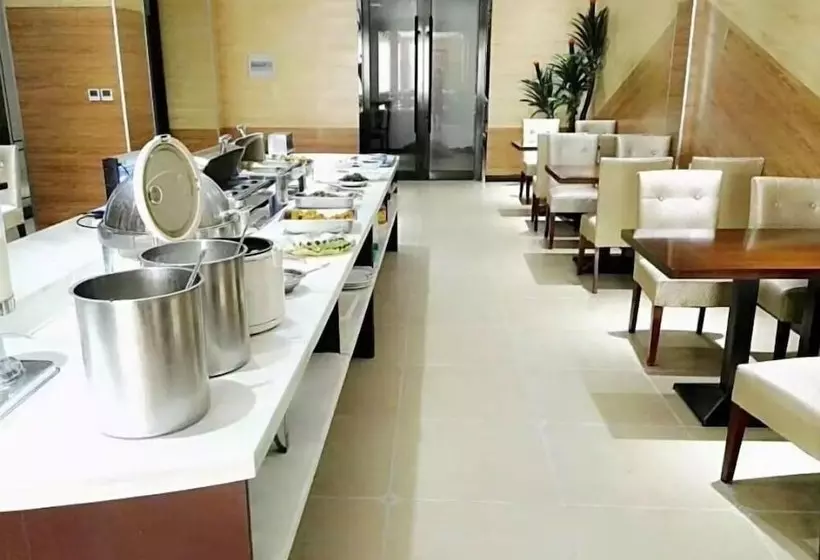 ホテル Greentree Inn Linhai Yintai City