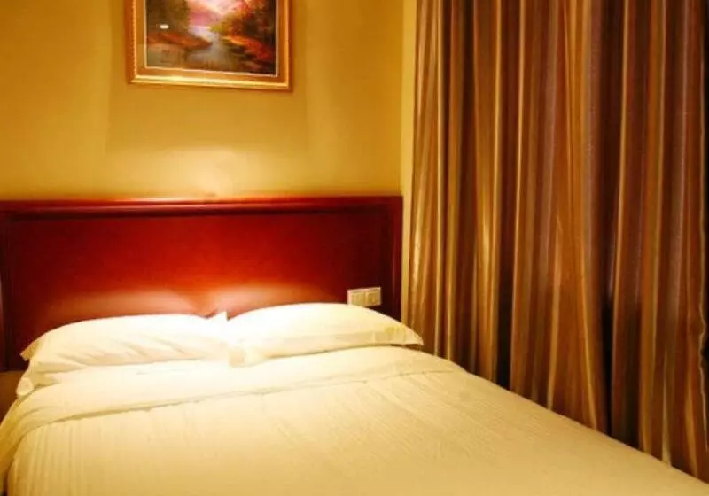 Hotelli Greentree Inn Shandong Rizhao Bus Station Fuhai Road Express