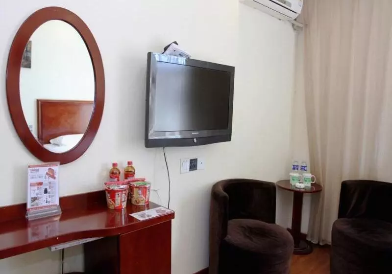 Hotelli Greentree Inn Hebei Zhangjiakou Bus Station Express