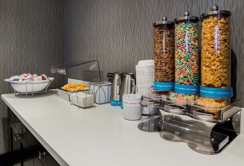 فندق Hampton Inn & Suites Wixom