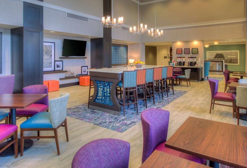 فندق Hampton Inn & Suites Wixom