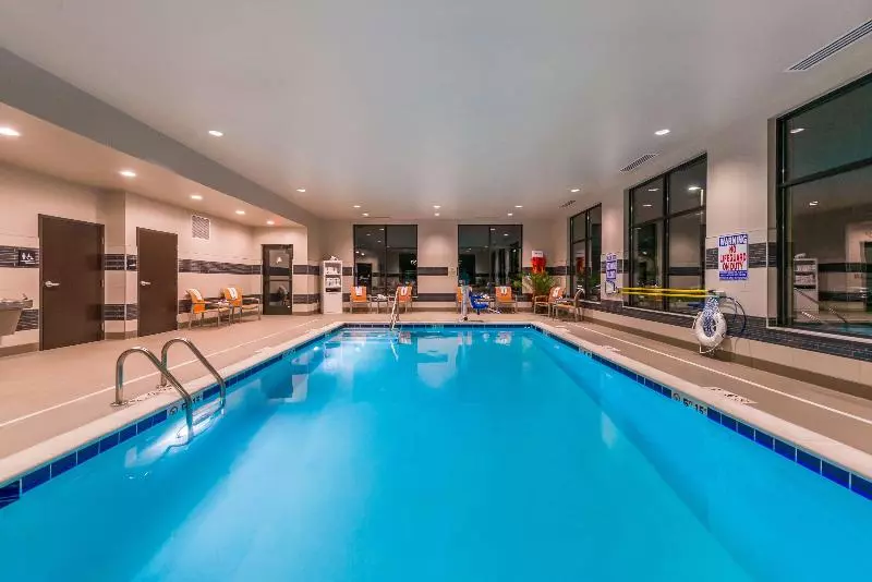 Hotelli Hampton Inn & Suites Wixom