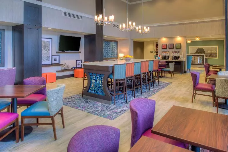 Hotelli Hampton Inn & Suites Wixom