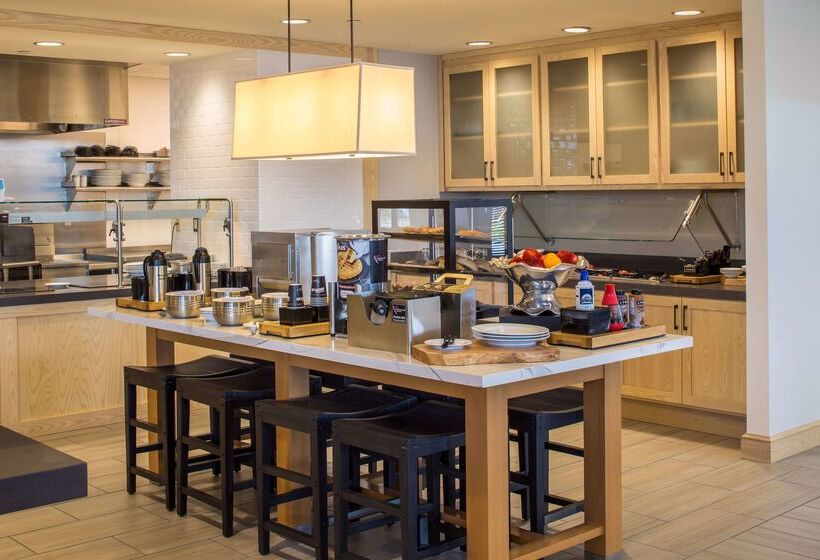 בית מלון כפרי Hilton Garden Inn Pittsburgh Airport