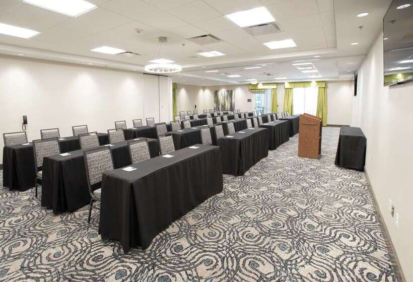 فندق Homewood Suites By Hilton Paducah