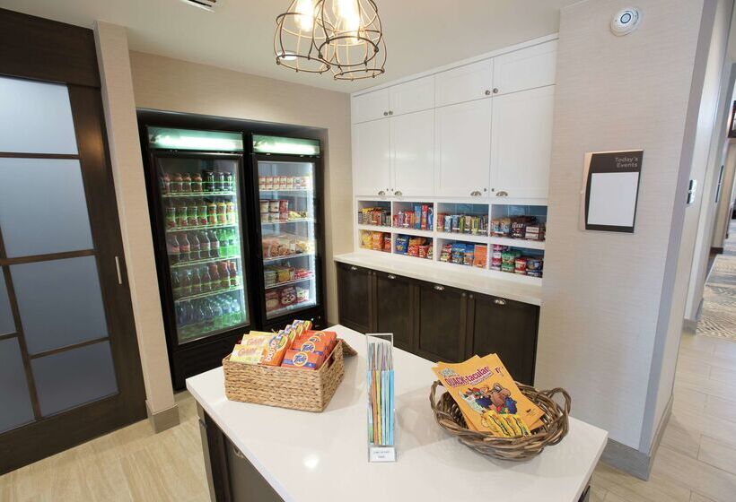 فندق Homewood Suites By Hilton Paducah