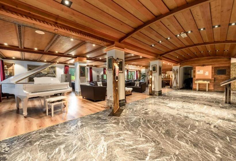 Отель Monte Pana Dolomites