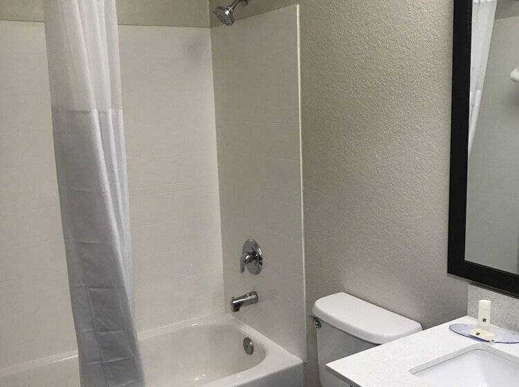 فندق Quality Inn & Suites Maggie Valley   Cherokee Area